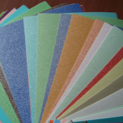Bảng PVC bề mặt bóng mượt với bóng mượt để sản xuất bóng mượt cao và bền